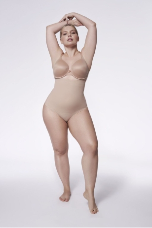 275 СТРИНГИ WYSOKA TALIA NATURALNY
